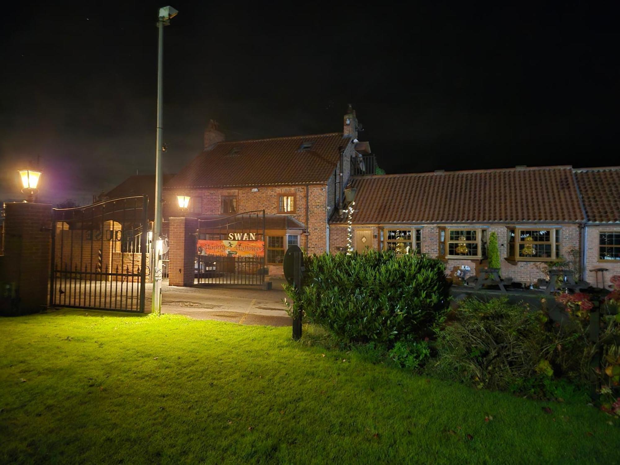 Swan House Bed & Breakfast Northallerton